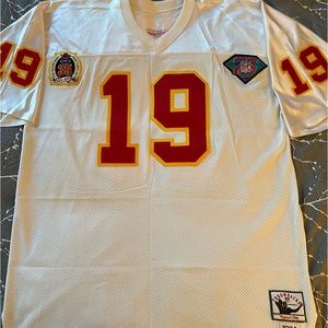 Mitchell & Ness Throwback Jersey